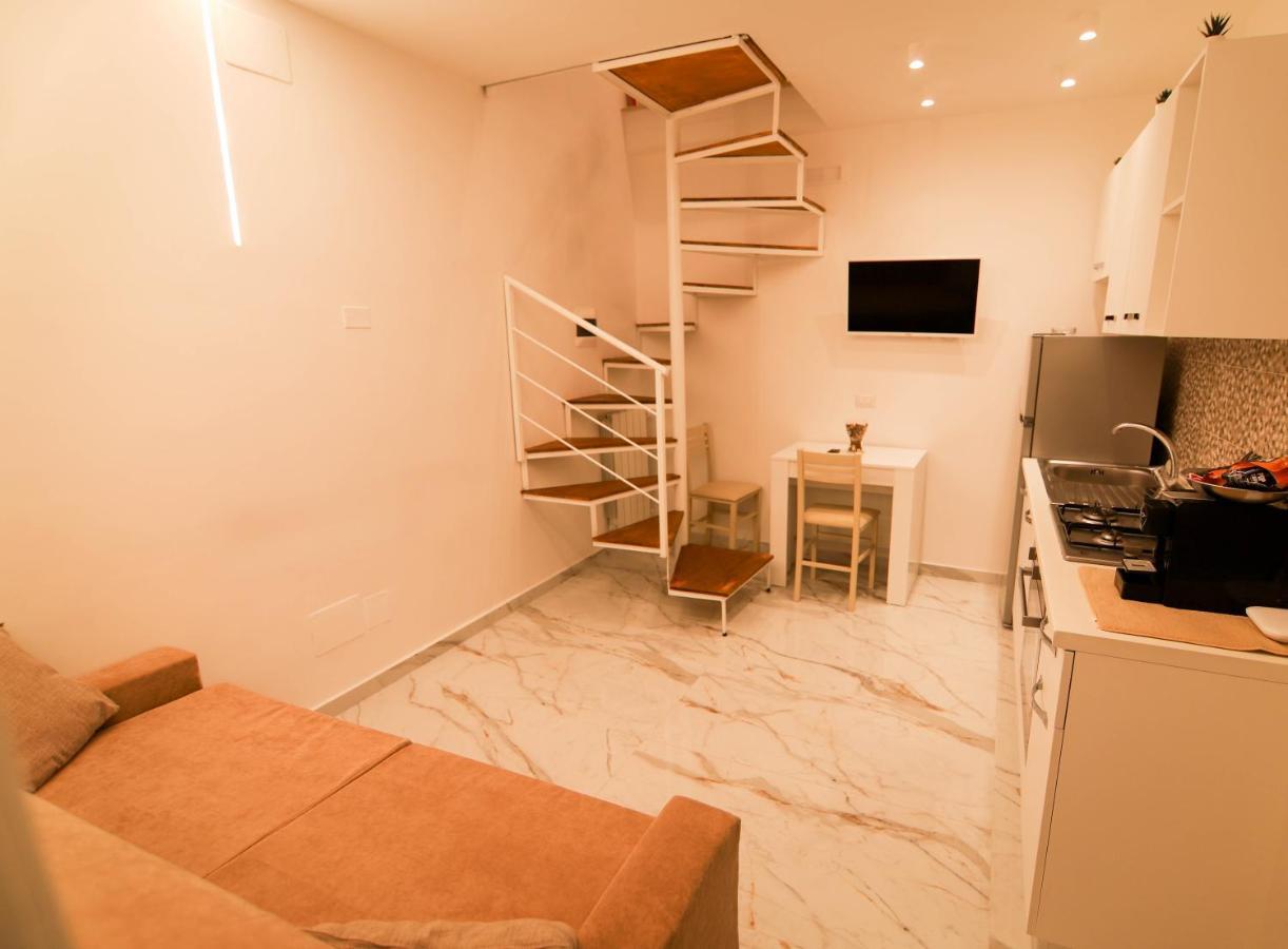 Casa Vacanze Mergellina 84 Chiaia, Stadio Maradona Lungomarecaracciolo Naples Exterior photo