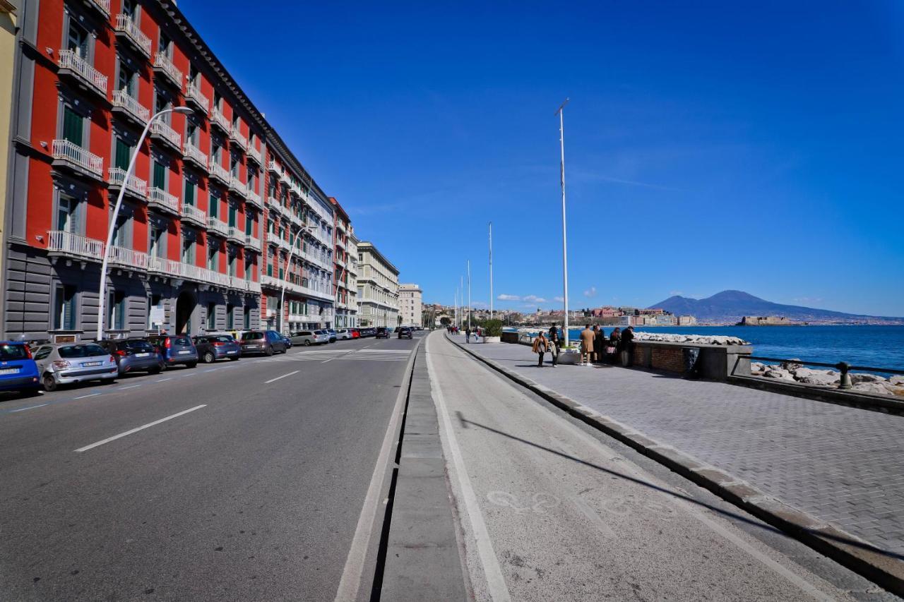 Casa Vacanze Mergellina 84 Chiaia, Stadio Maradona Lungomarecaracciolo Naples Exterior photo