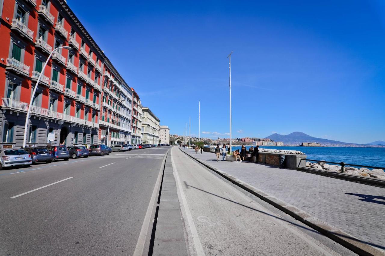 Casa Vacanze Mergellina 84 Chiaia, Stadio Maradona Lungomarecaracciolo Naples Exterior photo